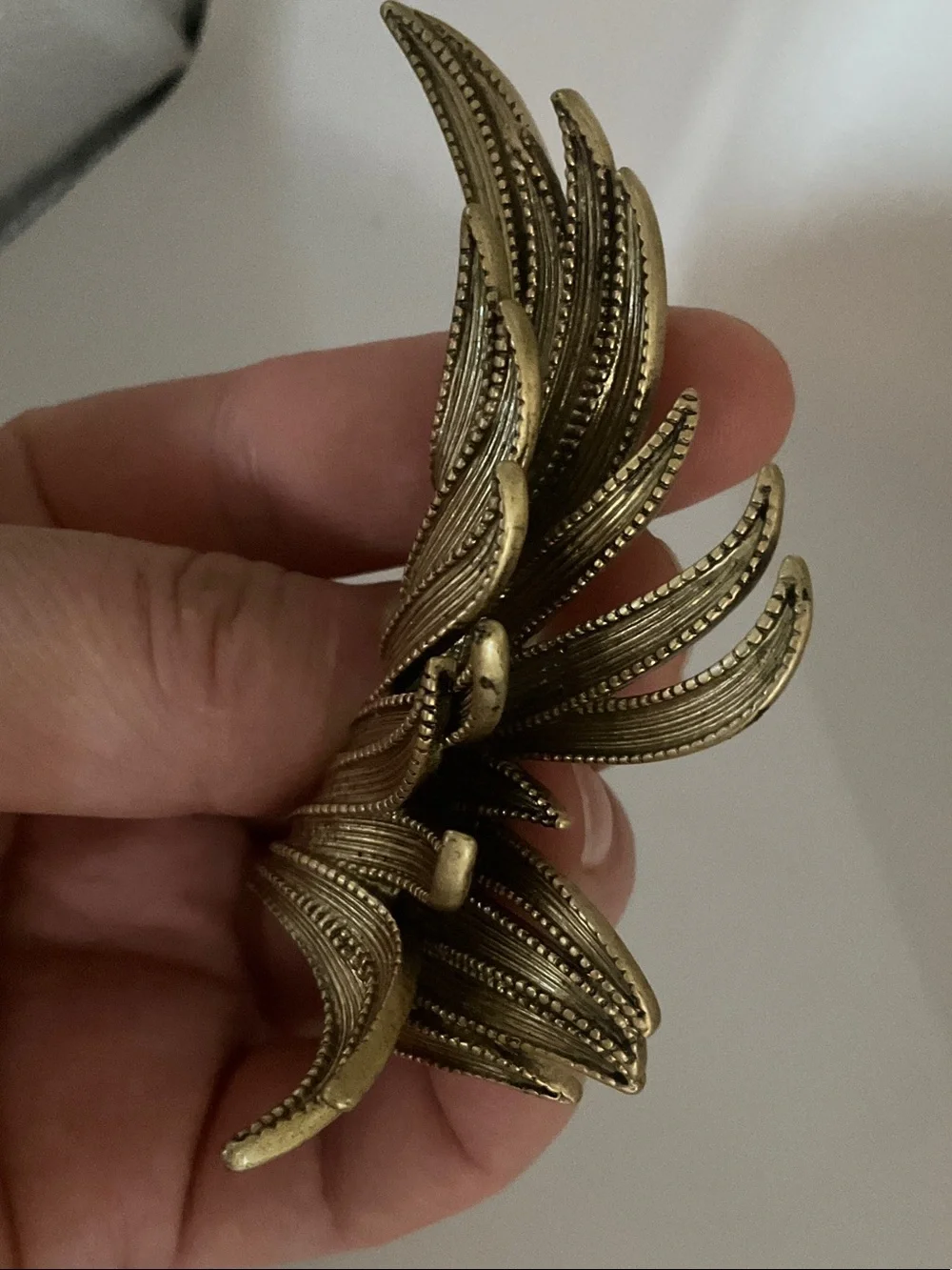 Antique Gold Wing Lapel Pin